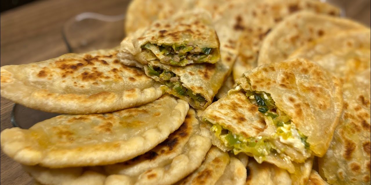 Börek Lezzetinde Pırasalı Gözleme! Sahurda en hızlı yapılabilen hamur işi