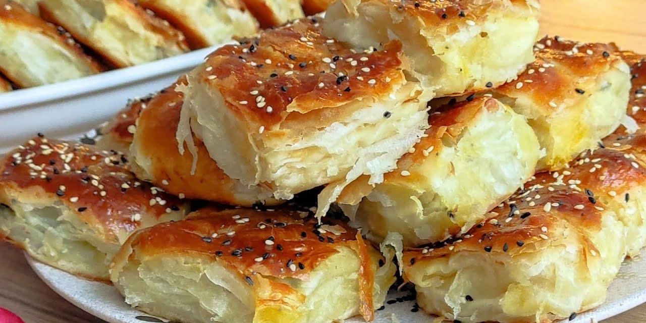 4 hazır yufkayla sahur için pratik börek... Çıtır çıtır pişme sırrıyla