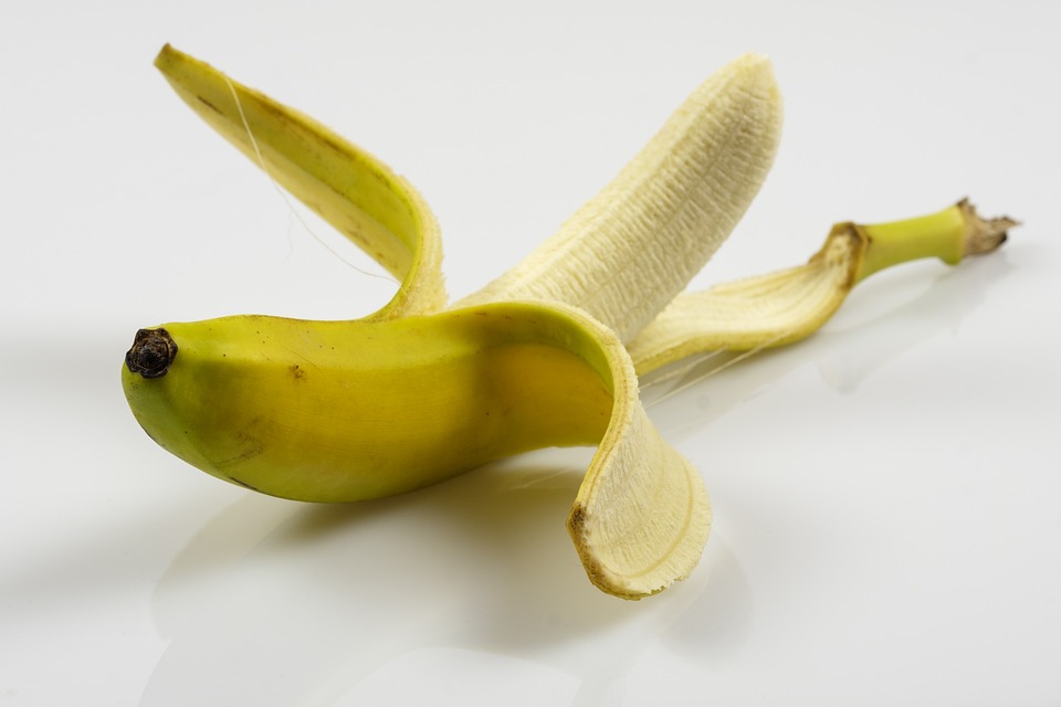 banana-3112309-960-720.jpg